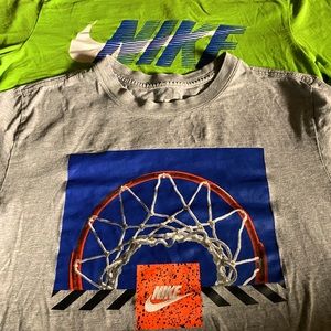 Nike men’s t-shirts